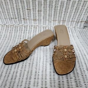 LifeStride slip on sandal wedges...size 71/2M